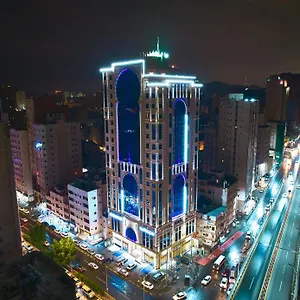 Selat Al Bait Otel